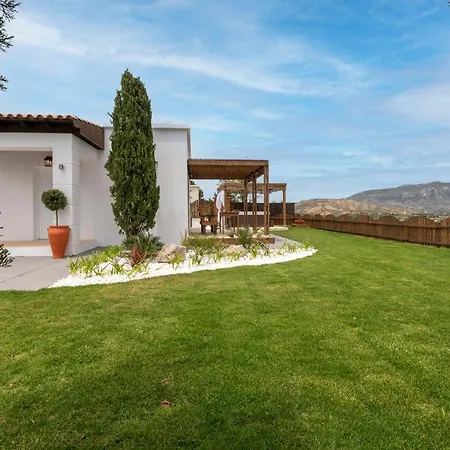 Villa Alta Vista 2 Luxury House