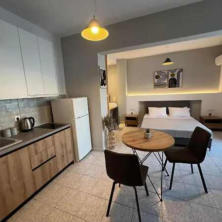 Ilias Nest 1 Apartment