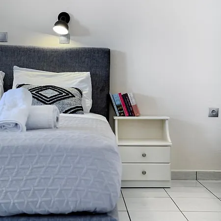 Apartment Mammis *