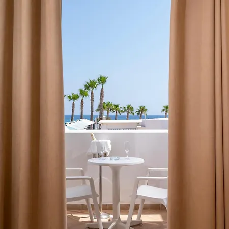 Hotel Mammis 3*