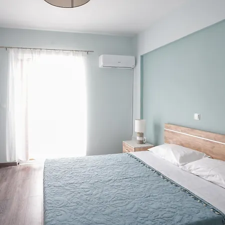 Golden Olive Apartment