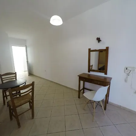 Aparthotel Harriets Kardamena (Kos)