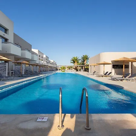 Akti Club Hotel 5*