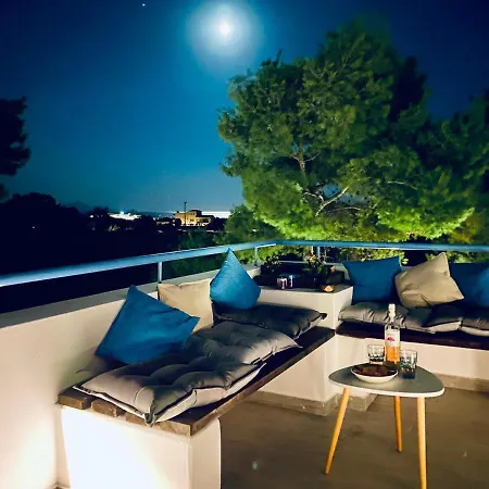 Apartment Marmaraki &