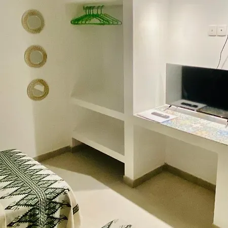 Apartment Marmaraki & *