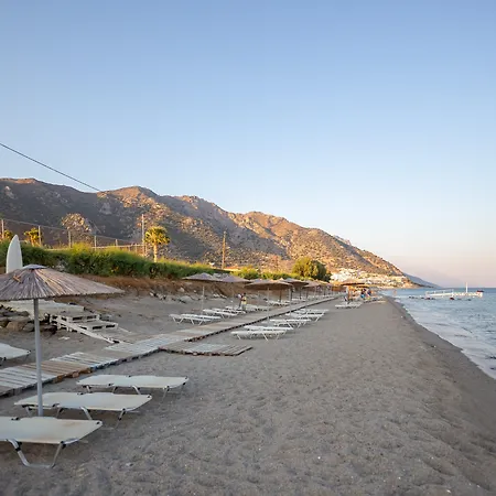 Akti Club Hotel 5*