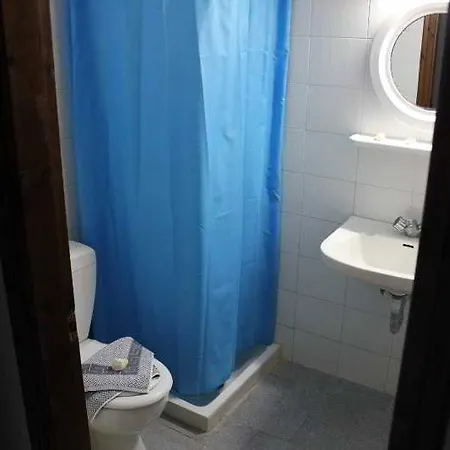 Hotel Elga 2*