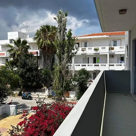 Apartment Mina *
