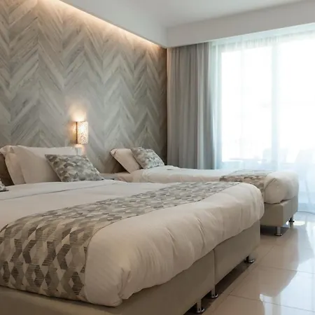 Hotel Agrelli & 3*