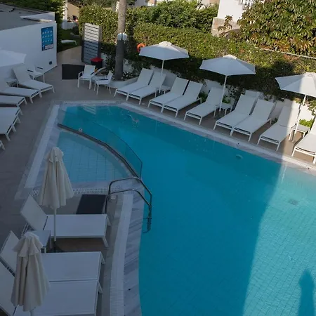 Agrelli & Hotel 3*