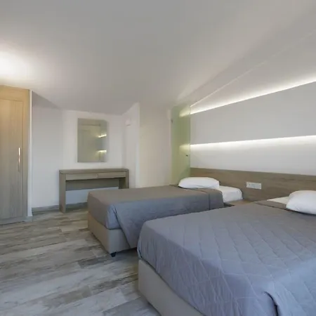 Hotel Akti Club 5*
