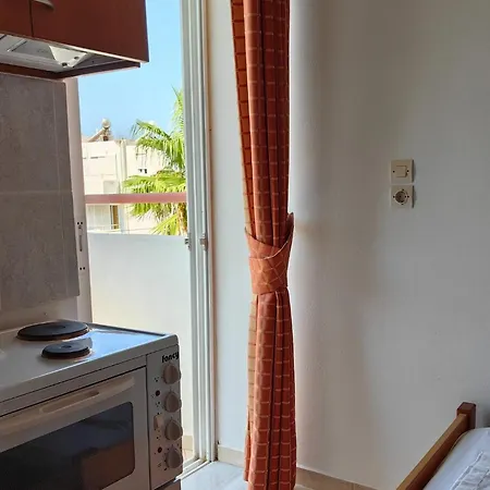 Aparthotel Irene *