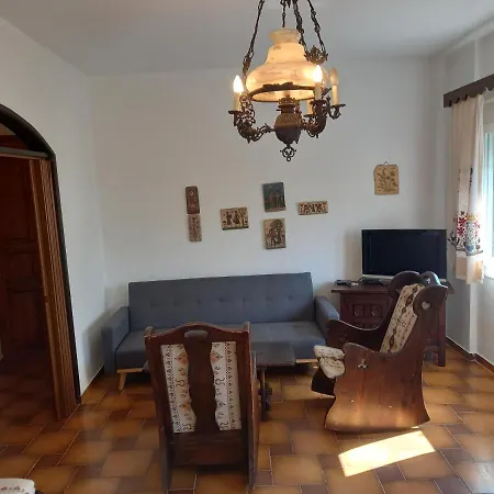 Tedi&alexhouse,cozy One Bedroom Flat Apartment