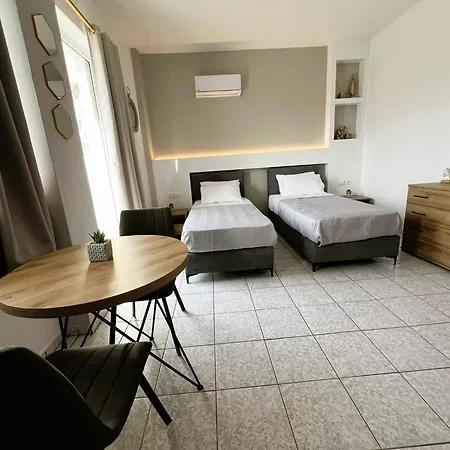 Ilias Nest 3 Apartment