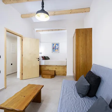 Angoni Apartment