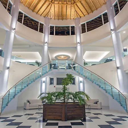 Hotel Grand Blue 5*