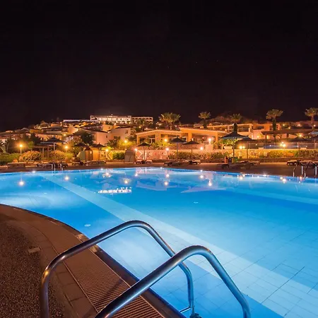 Grand Blue Hotel