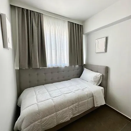 Argiri & Aparthotel 3*