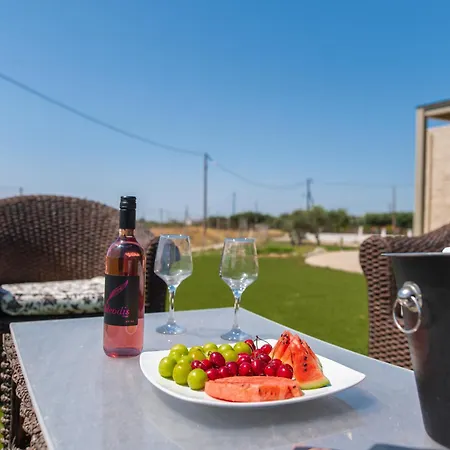 Livas Relaxing In Kardamena Holiday home *