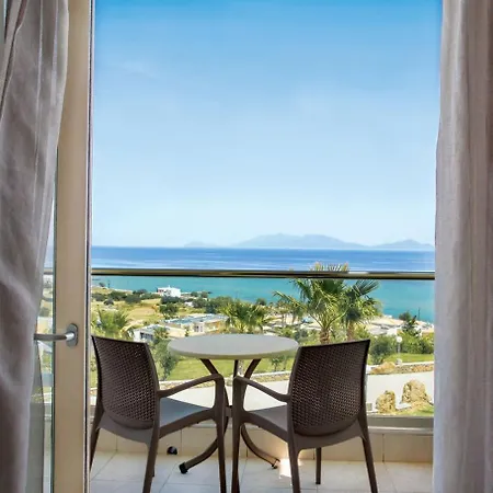 Hotel Grand Blue