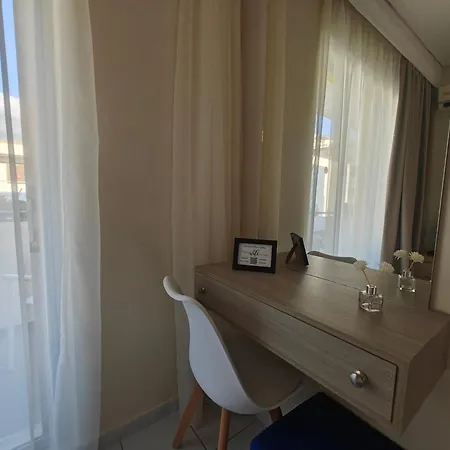 Marina Hotel