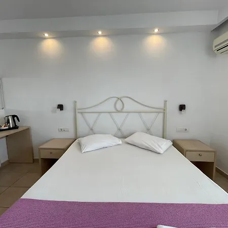 Island Resorts Maya Hotel