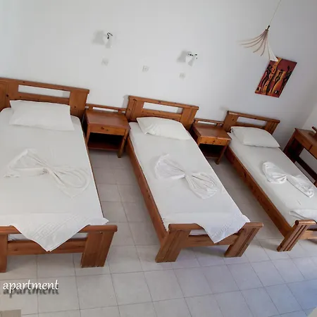 Elga & Hotel 2*
