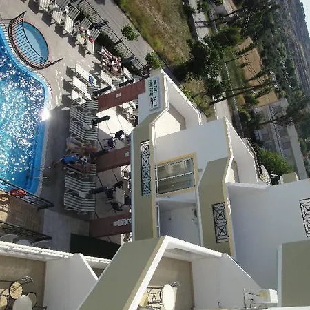 Aparthotel Agrellis