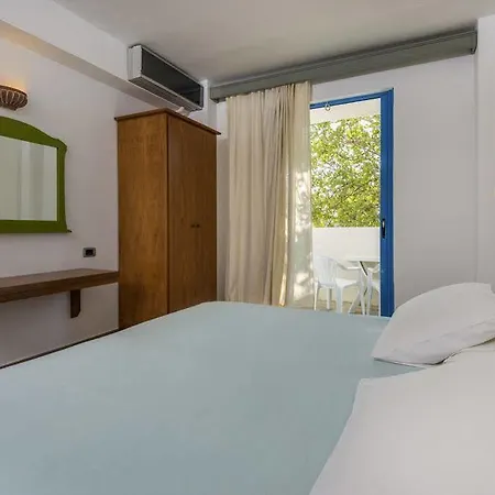 Aparthotel Olympia Mare 2*
