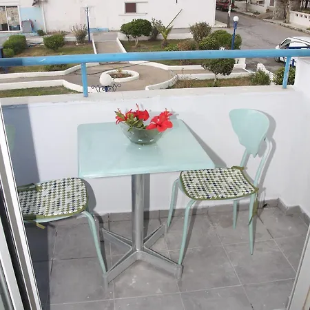 Apartment Annoula & *
