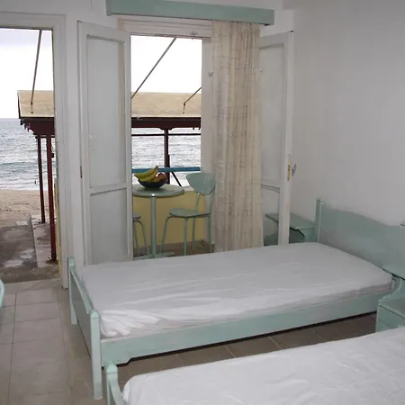 Annoula & Apartment