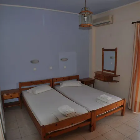 Zouboulia Aparthotel 2*