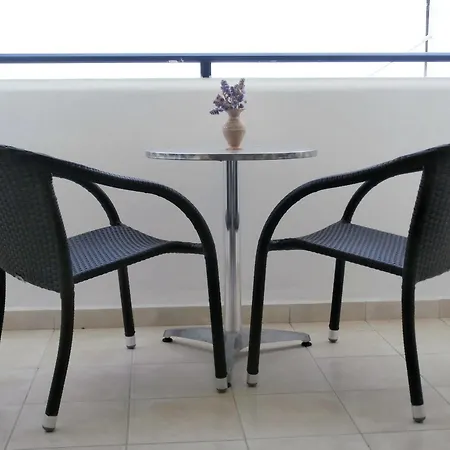Skoufezis Aparthotel 2*