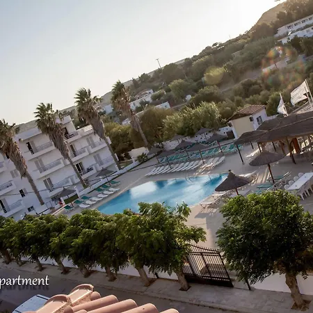 Hotel Elga & 2*