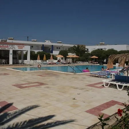Aparthotel Nikos 2 & 2*