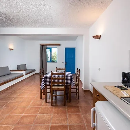 Olympia Mare Aparthotel