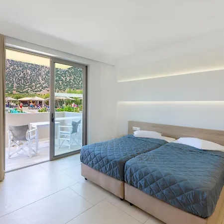 Hotel Akti Club 5*