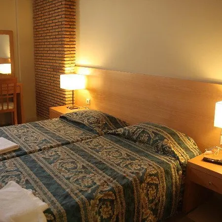Hotel Argiri 2*