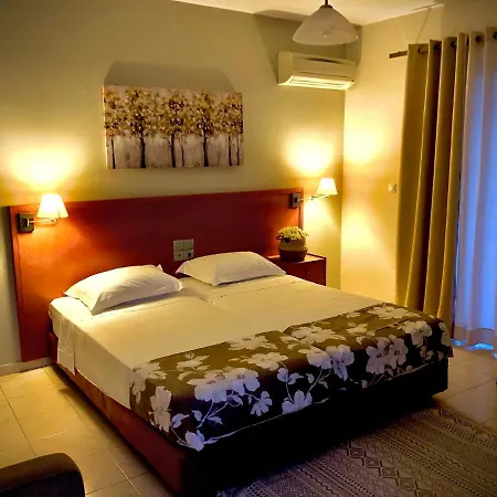 Aparthotel Philippos &