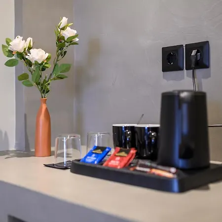 Hotel Nicolas Grand Suites, Adults Only