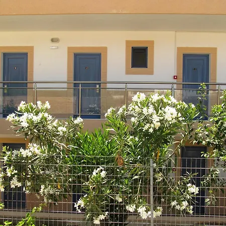 Aparthotel Paraschos Kos 2*