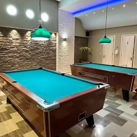 Argiri & Aparthotel