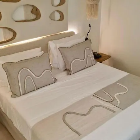 White Boutique &