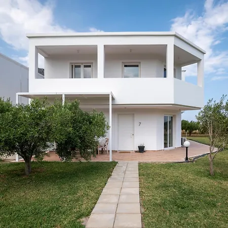 Einalia Homes By The Holiday home