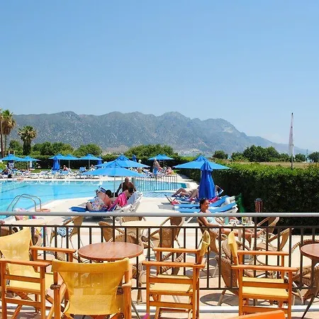 Cleopatra Superior 3*