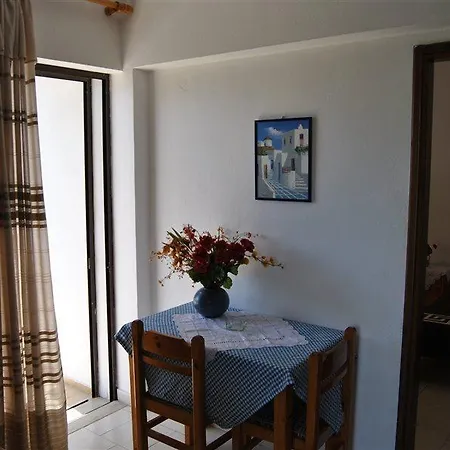 Apartment Stergia 1 *