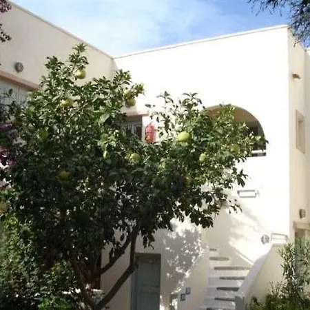 Nissia Kamares