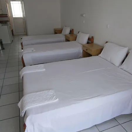 Skoufezis Aparthotel 2*